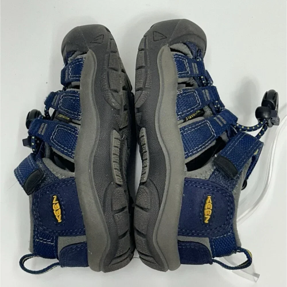 Keen Newport H2 Shoes Little Kids Sz 8 Blue Washable Sandals Hiking Outdoor H20